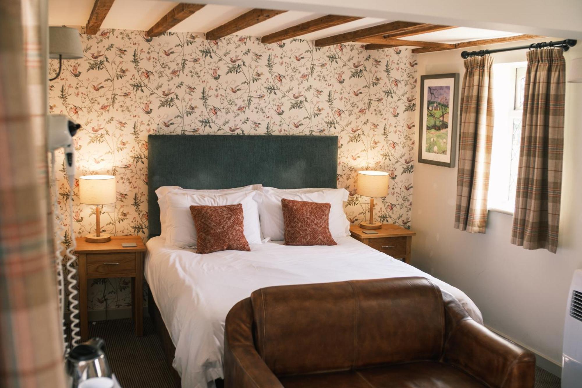 The Stag 3*